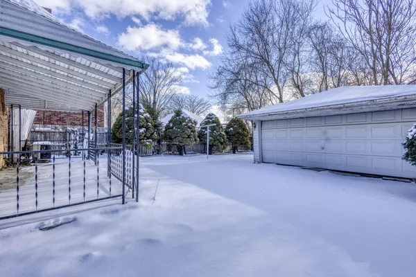$1,400 | 11156 Outer Drive East, Detroit, MI 48224