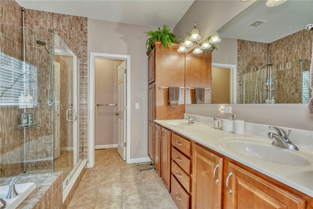 191 Southend Square Henrietta, NY 14586 - Photo 17 of 46