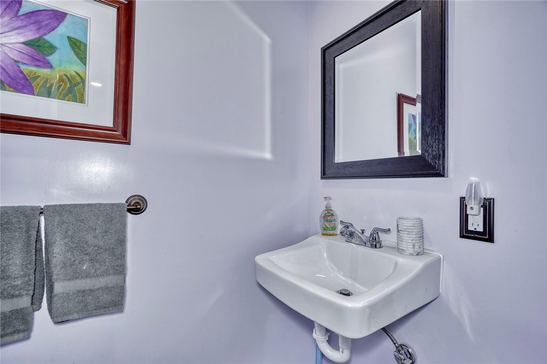 191 Southend Square Henrietta, NY 14586 - Photo 28 of 46