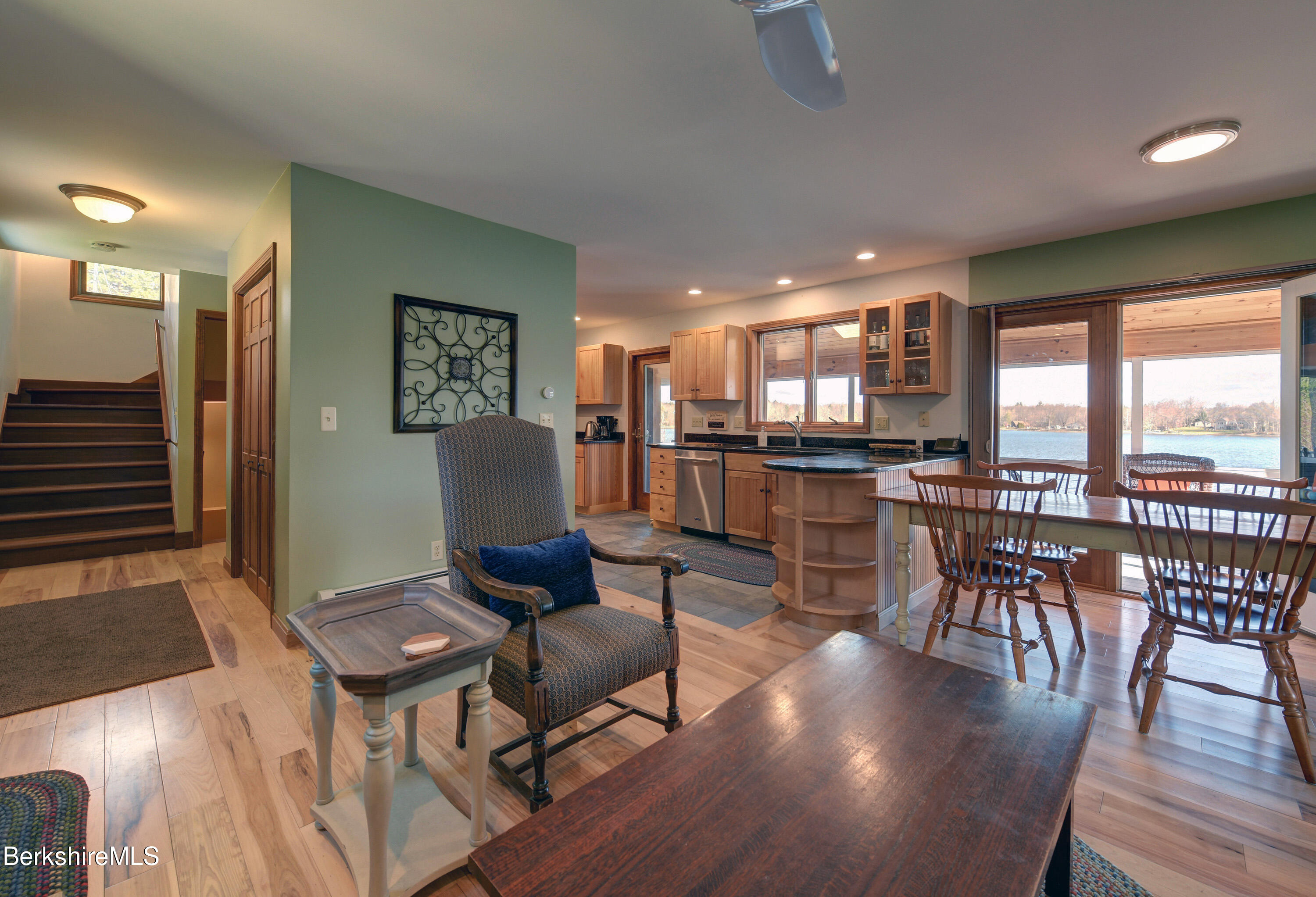 139 Shore Road Hinsdale, MA 01235 - Photo 11 of 62 Interior