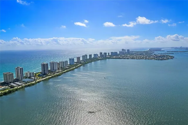 $6,750 | 2800 North Ocean Drive, Unit B2D, Singer Island, FL 33404