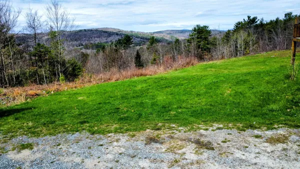 $425,000 | 440 Stapelfeld Drive, Ryegate, VT 05081