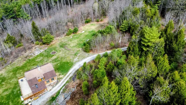 $425,000 | 440 Stapelfeld Drive, Ryegate, VT 05081