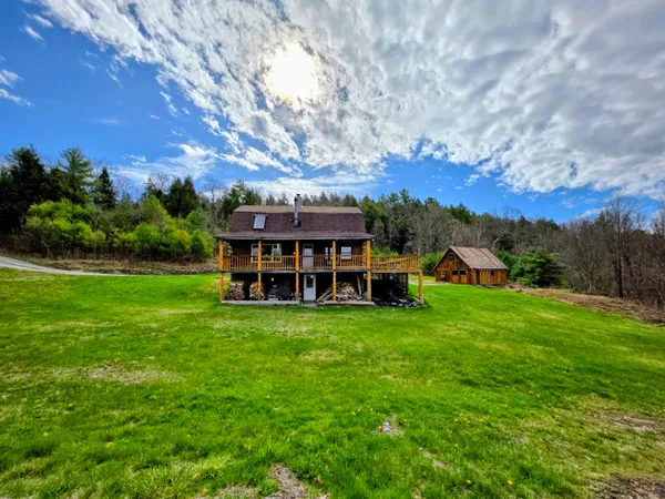 $425,000 | 440 Stapelfeld Drive, Ryegate, VT 05081