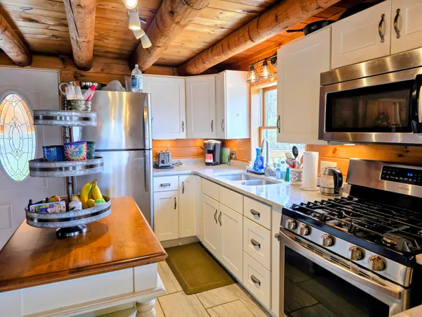 $425,000 | 440 Stapelfeld Drive, Ryegate, VT 05081