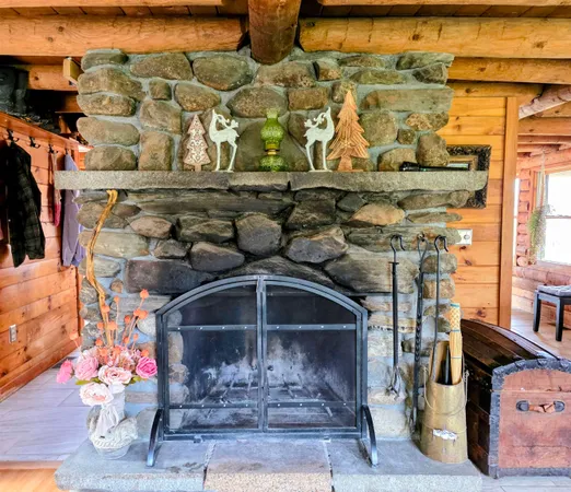 $425,000 | 440 Stapelfeld Drive, Ryegate, VT 05081
