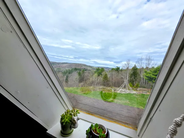 $425,000 | 440 Stapelfeld Drive, Ryegate, VT 05081