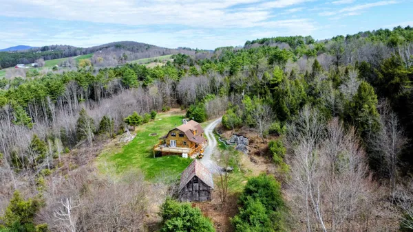 $425,000 | 440 Stapelfeld Drive, Ryegate, VT 05081
