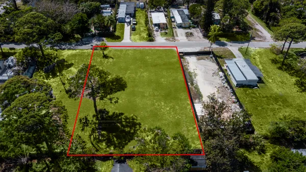 $279,000 | 5279 Southeast Isabelita Avenue, Stuart, FL 34997