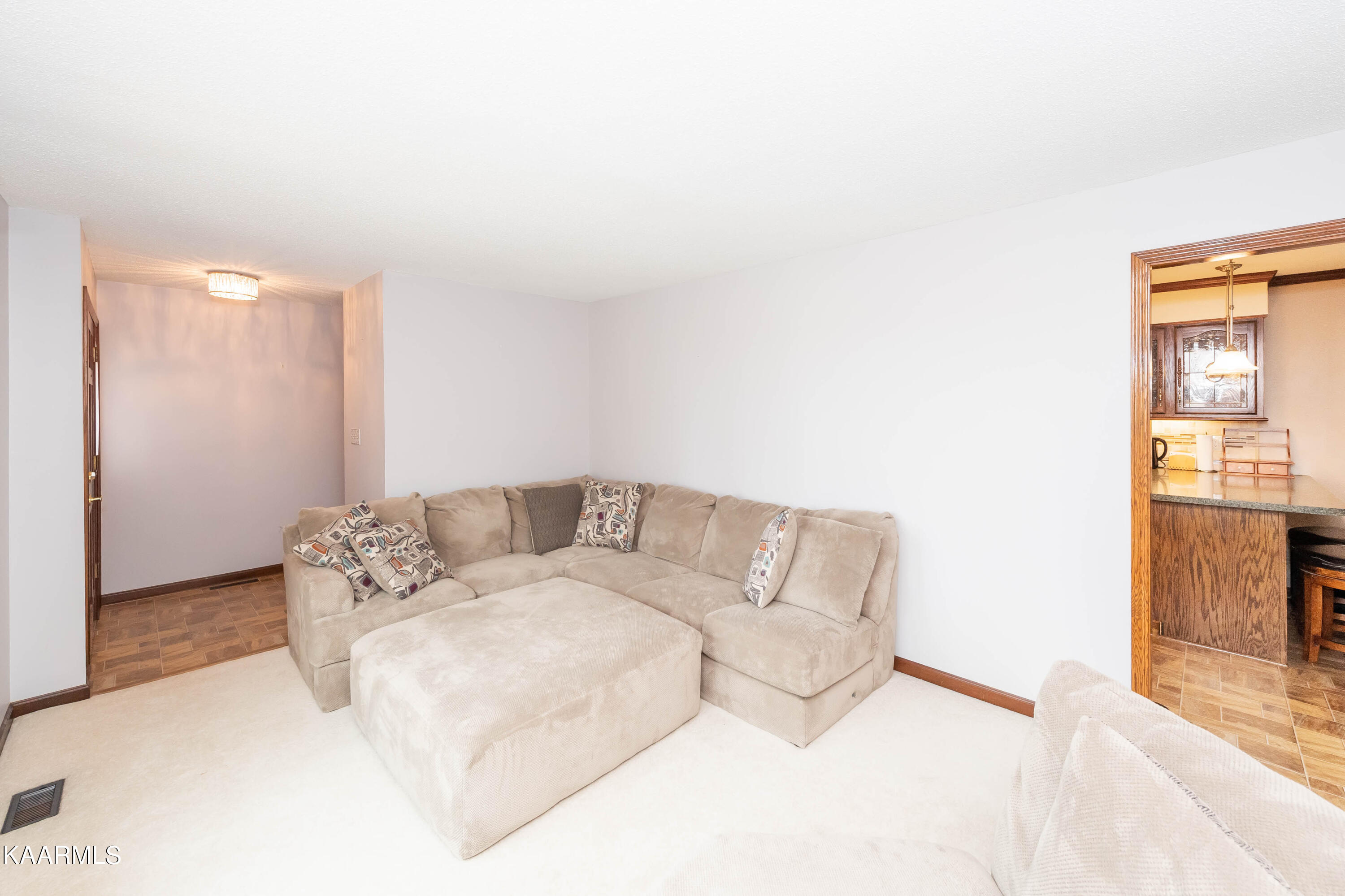 103 Wolf Trace Lane Heiskell, TN 37754 - Photo 14 of 35 DSC_4104-Edit