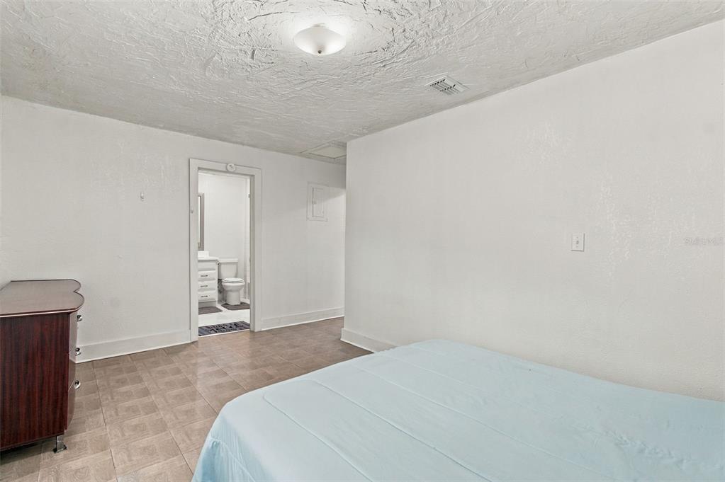 1142 Doc Coil Road Bowling Green, FL 33834 - Photo 26 of 35 Gallery Image 26