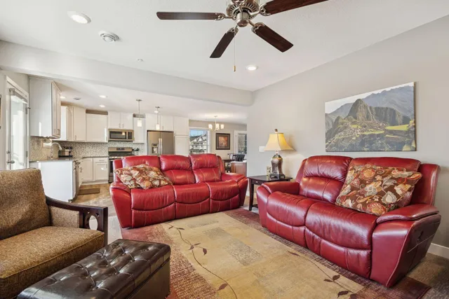 $375,000 | 13873 102nd Place North, Maple Grove, MN 55369