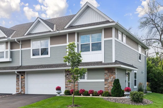 $375,000 | 13873 102nd Place North, Maple Grove, MN 55369