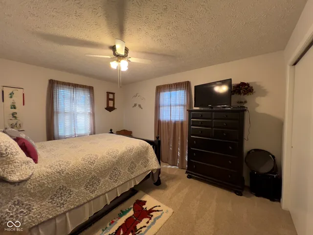 $365,000 | 7674 Deerfield Drive, Greenfield, IN 46140