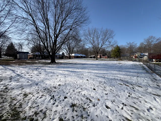 $365,000 | 7674 Deerfield Drive, Greenfield, IN 46140