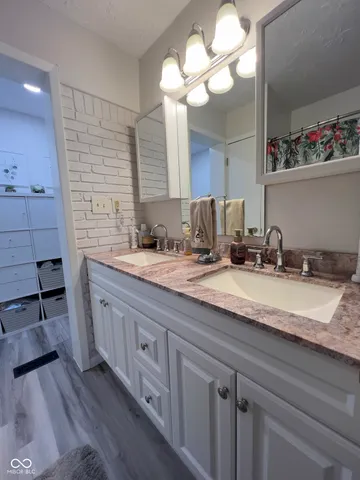 $365,000 | 7674 Deerfield Drive, Greenfield, IN 46140