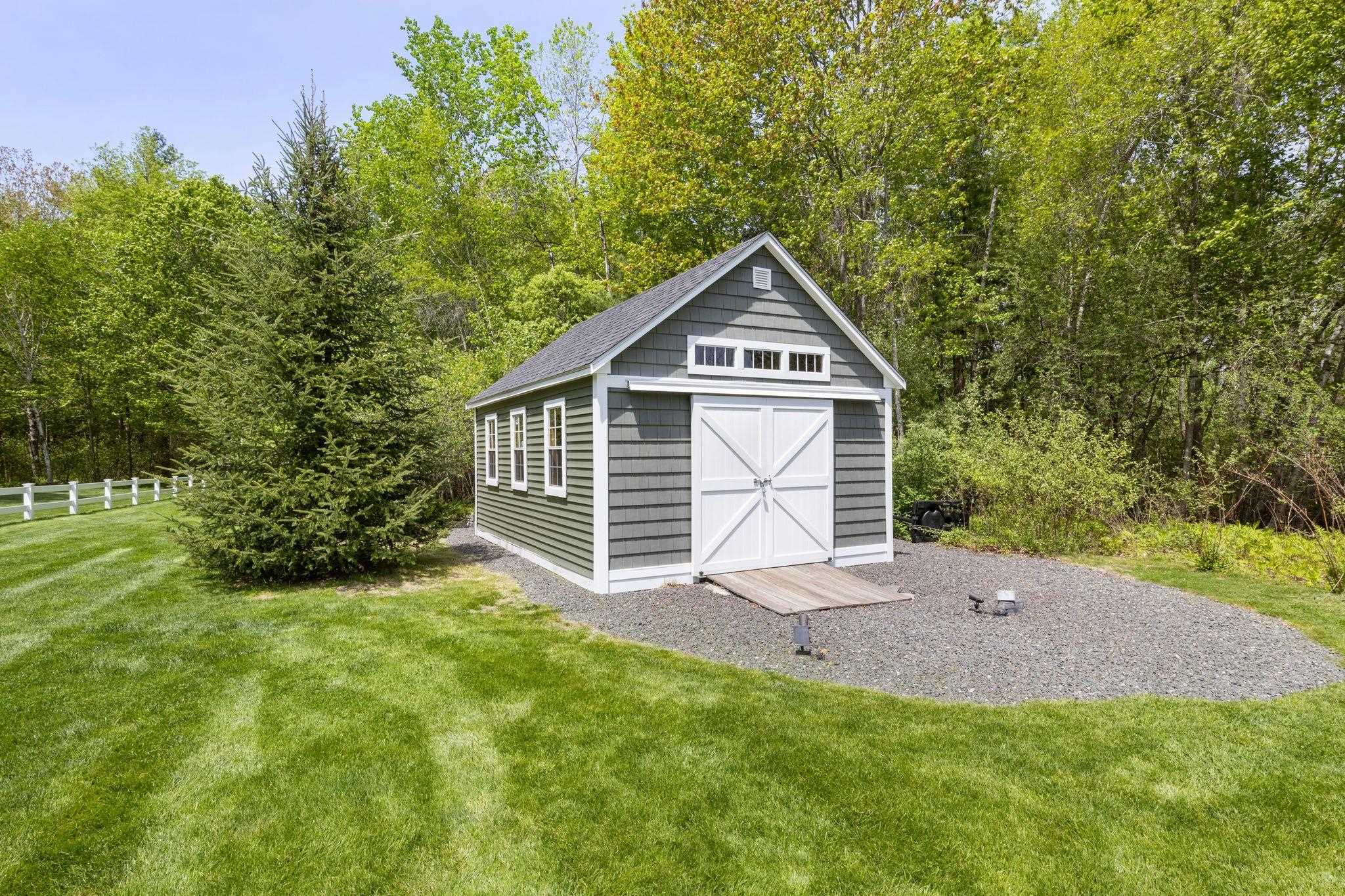 6 Betty Lane Stratham, NH 03885 - Photo 43 of 47