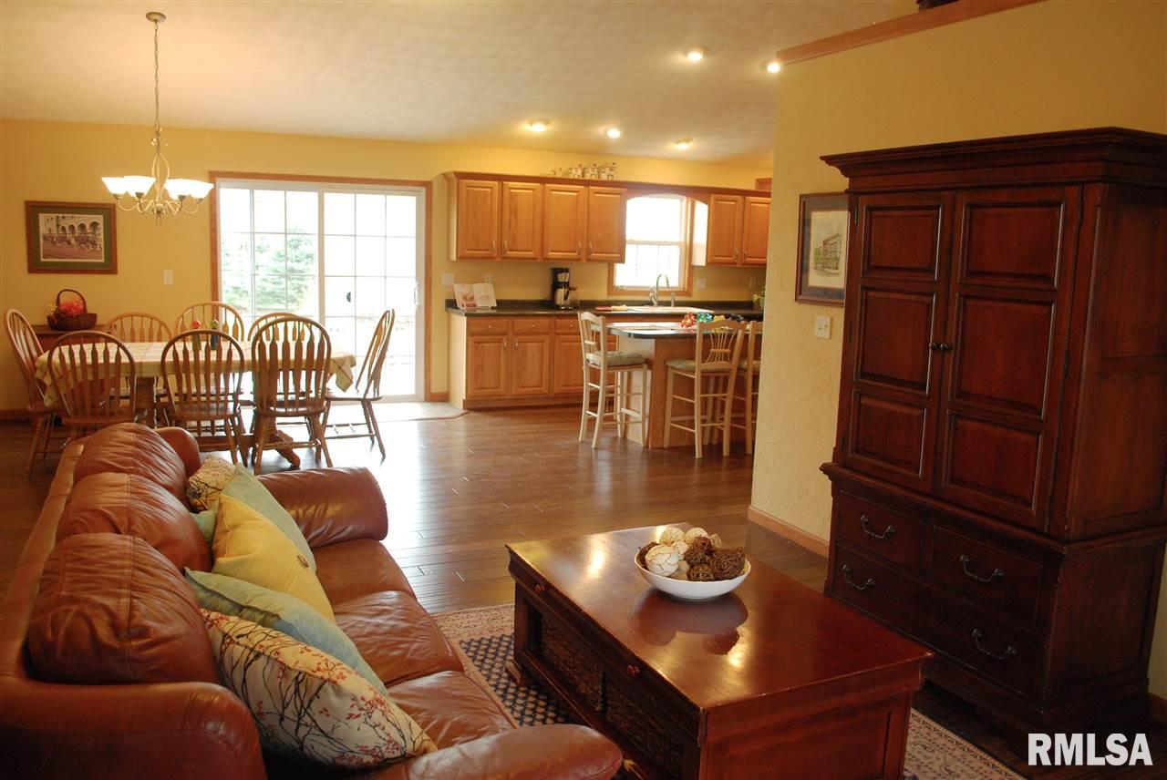 1520 Redbird Ridge Drive Metamora, IL 61548 - Photo 9 of 34