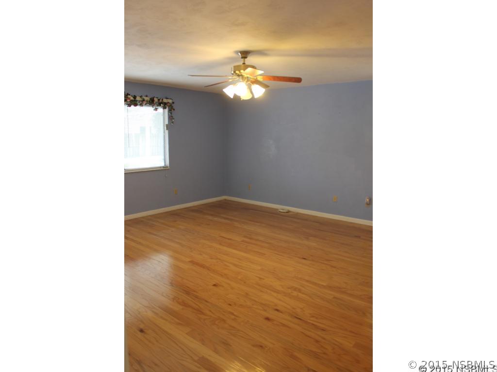112 Lincoln Road Edgewater, FL 32141 - Photo 8 of 24 Gallery Image 8