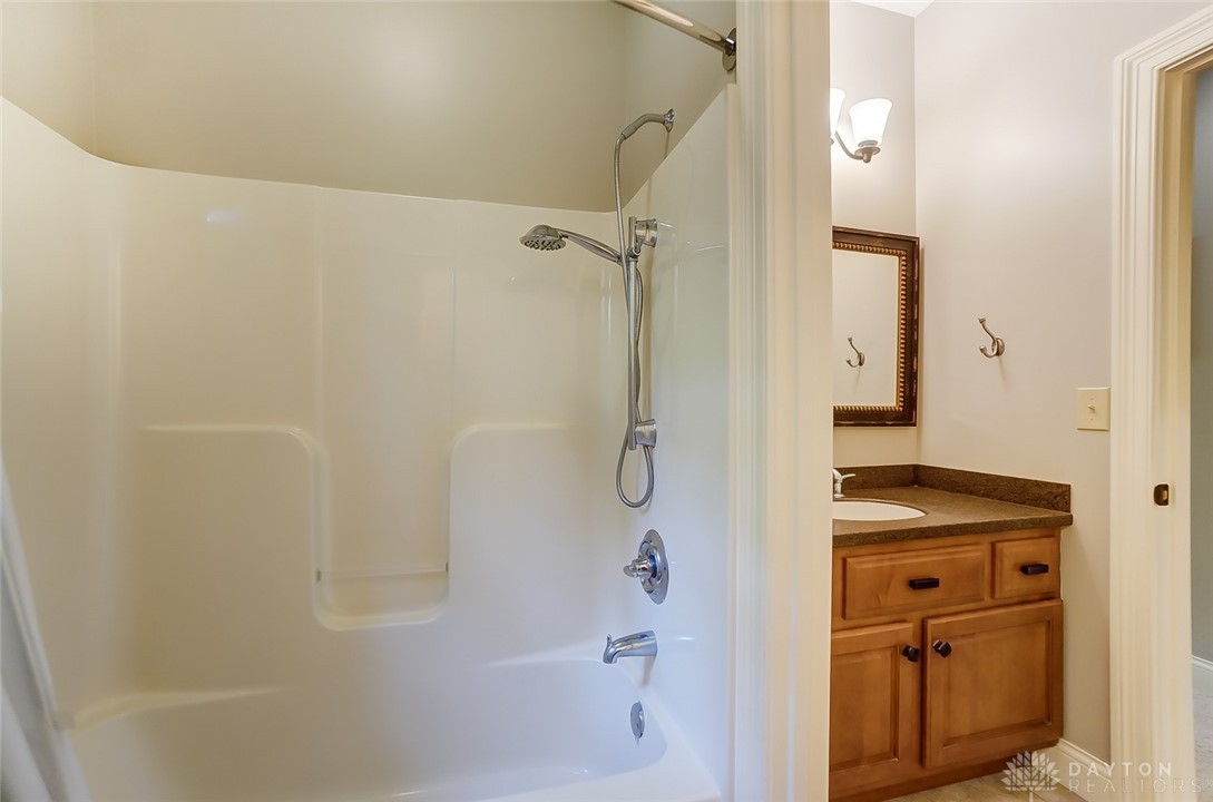 3535 Moorefield Road Springfield, OH 45502 - Photo 50 of 95