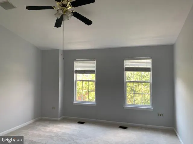 $3,200 | 8836 Ashgrove House Lane, Unit 202, Vienna, VA 22182