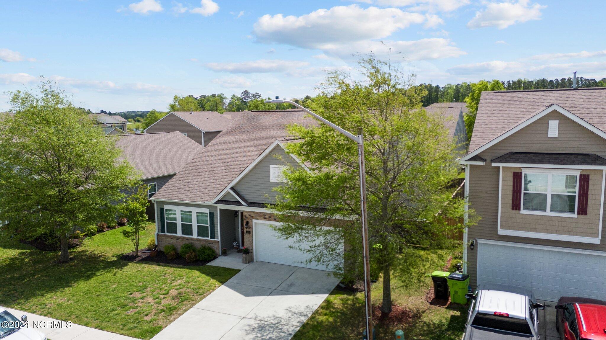 410 Frida Road New Bern, NC 28560 - Photo 6 of 50 2-web-or-mls-DJI_20240412122334_0008_D