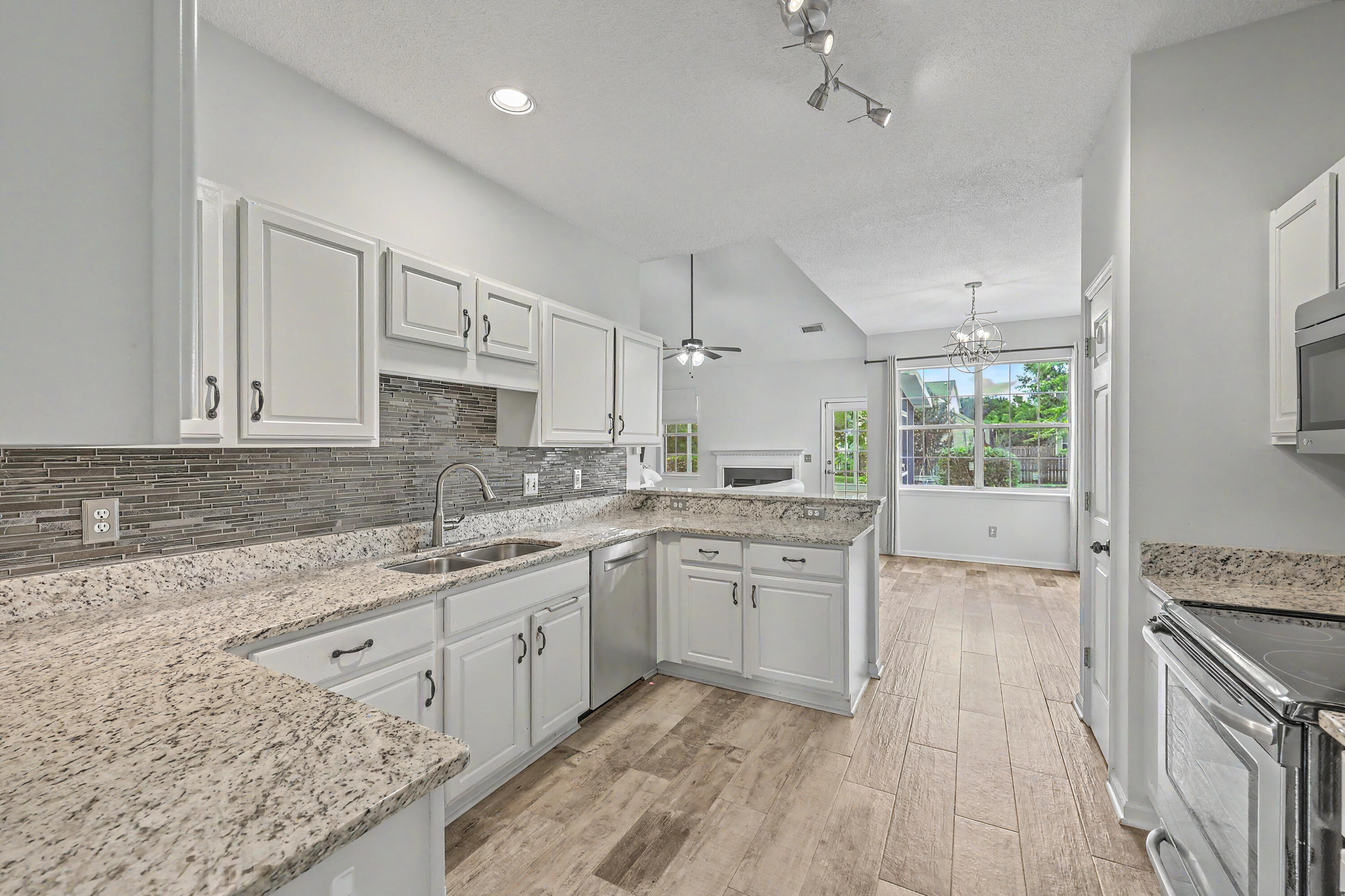 5063 Weatherstone Road Charleston, SC 29414 - Photo 35 of 59 5063 Weatherstone42_3_4_5_6_7_8