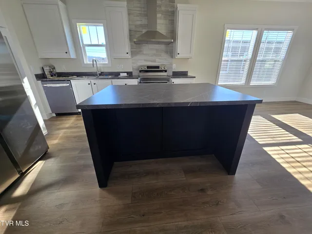 $294,000 | 2208 Oak Street, Gray, TN 37615