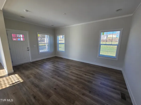 $262,000 | 2208 Oak Street, Gray, TN 37615