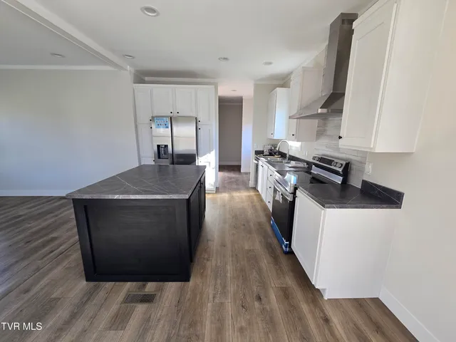 $294,000 | 2208 Oak Street, Gray, TN 37615