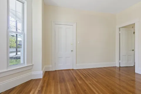 $1,200,000 | 106 Elm Street, Stoneham, MA 02180