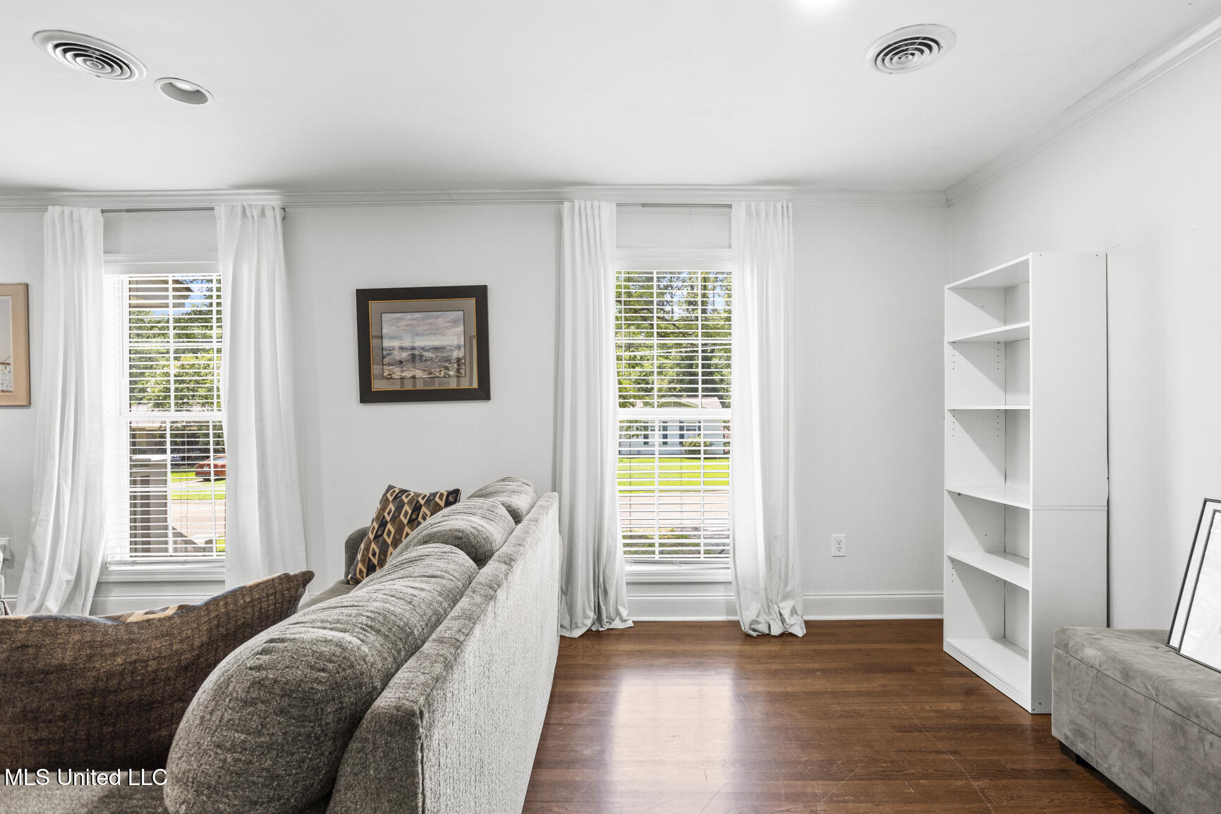 4132 Comanche Drive Jackson, MS 39211 - Photo 5 of 26 4132 Comanche Dr-10