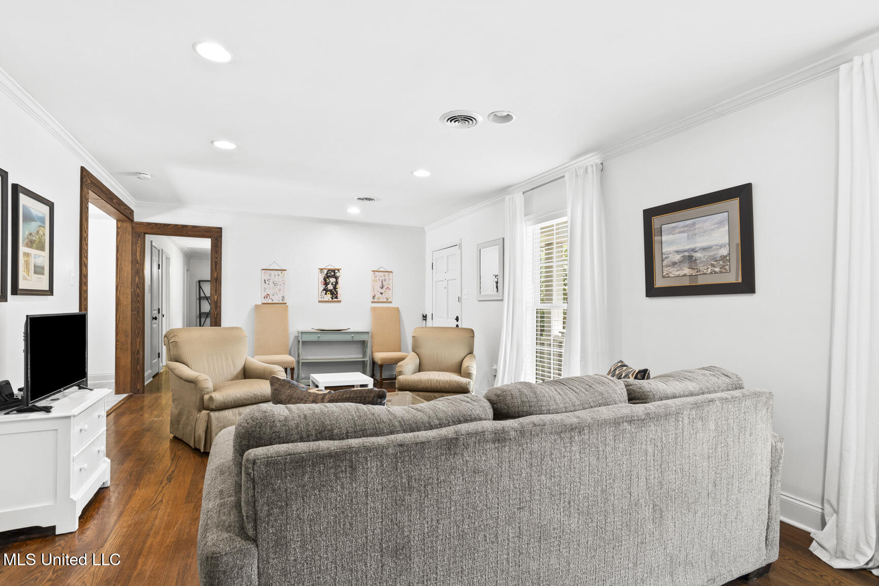 4132 Comanche Drive Jackson, MS 39211 - Photo 6 of 26 4132 Comanche Dr-11