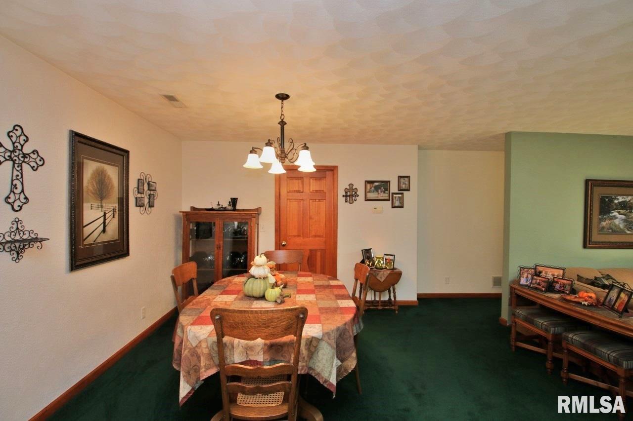 17972 Red Shale Hill Road Pekin, IL 61554 - Photo 34 of 50 Gallery Image 34