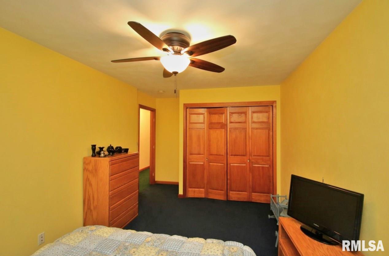 17972 Red Shale Hill Road Pekin, IL 61554 - Photo 44 of 50 Gallery Image 44
