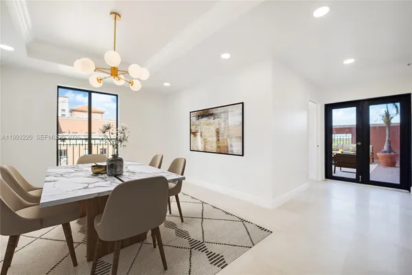 $8,500 | 671 Biltmore Way, Unit PH, Coral Gables, FL 33134