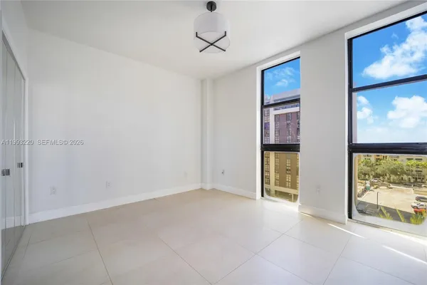 $8,500 | 671 Biltmore Way, Unit PH, Coral Gables, FL 33134