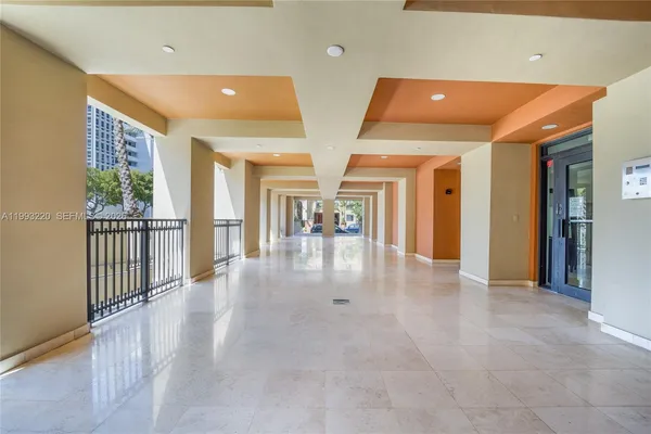 $8,500 | 671 Biltmore Way, Unit PH, Coral Gables, FL 33134