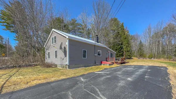 $369,000 | 513 South High Street, Bridgton, ME 04009