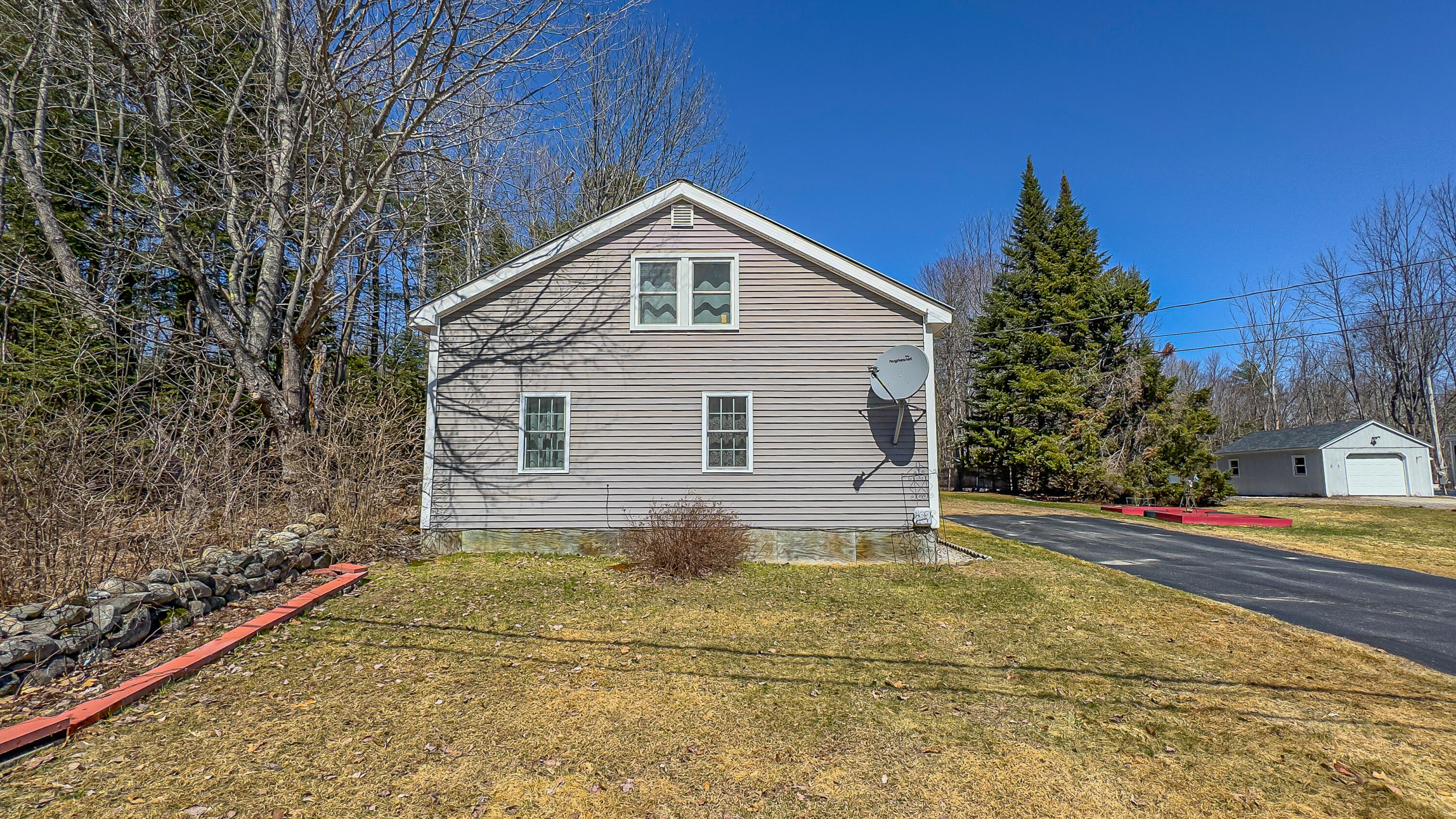 513 South High Street Bridgton, ME 04009 - Photo 3 of 64 513 south high street
