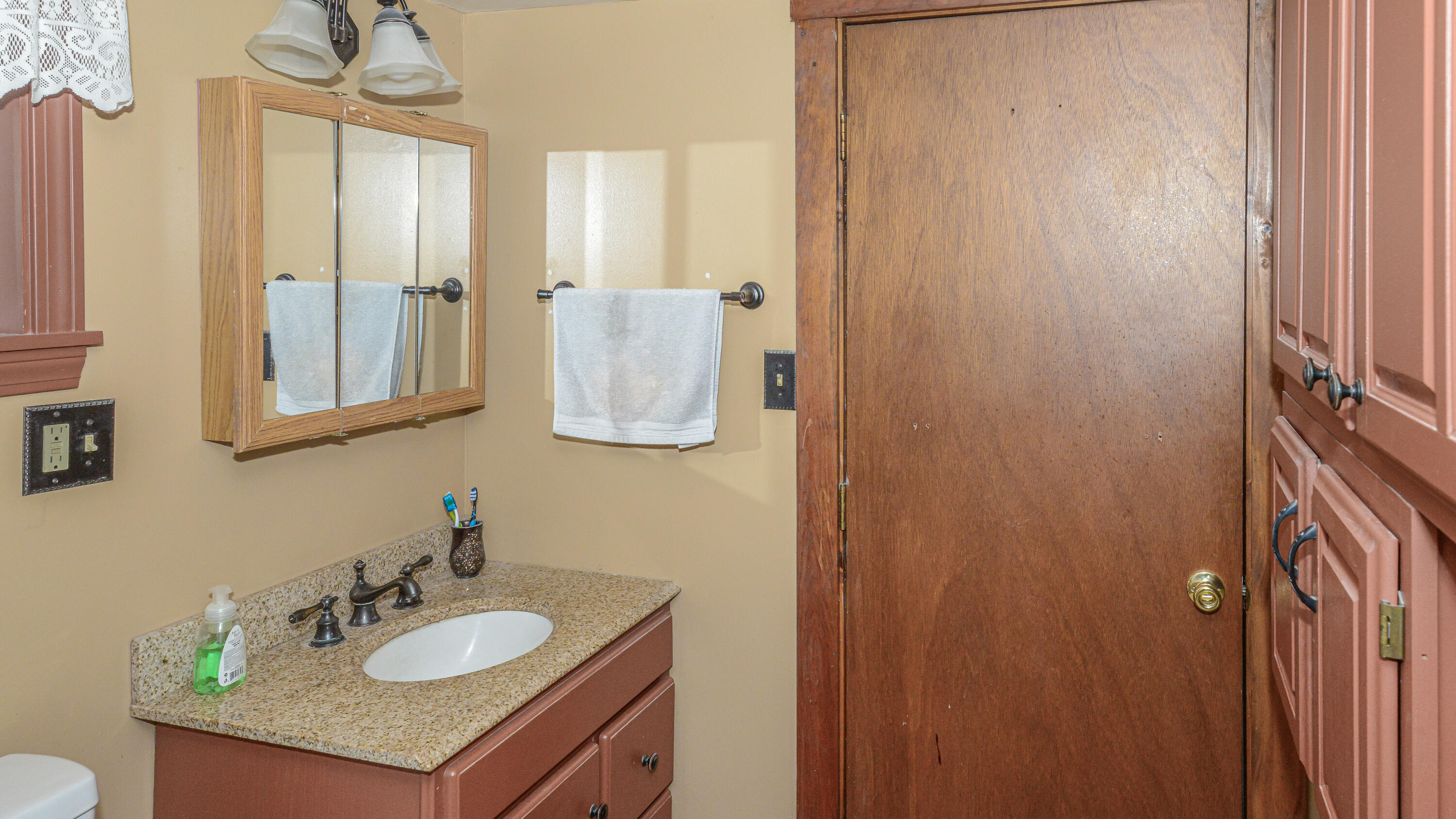 513 South High Street Bridgton, ME 04009 - Photo 37 of 64 513 south high street-54