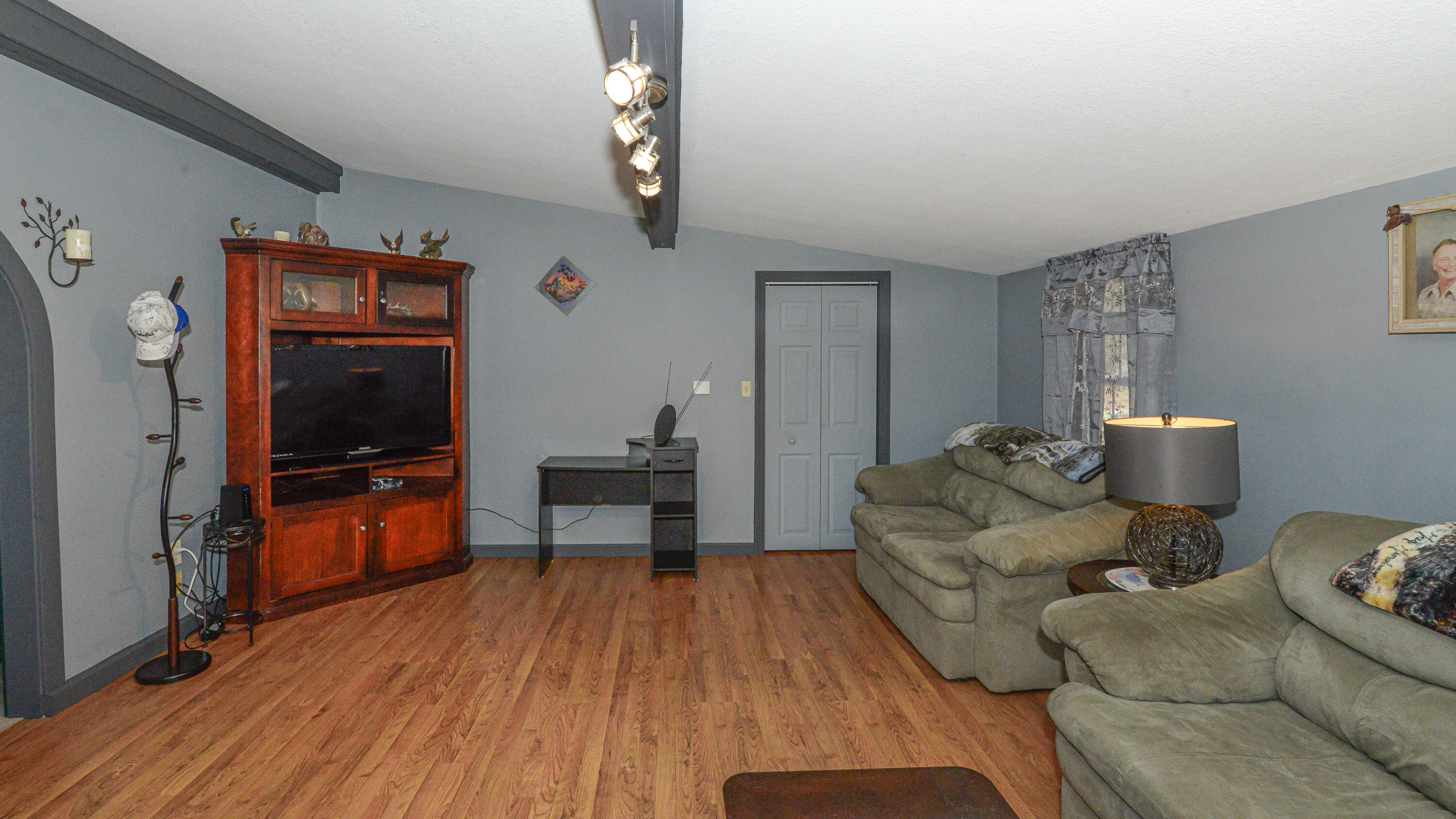 513 South High Street Bridgton, ME 04009 - Photo 9 of 64 513 south high street-59