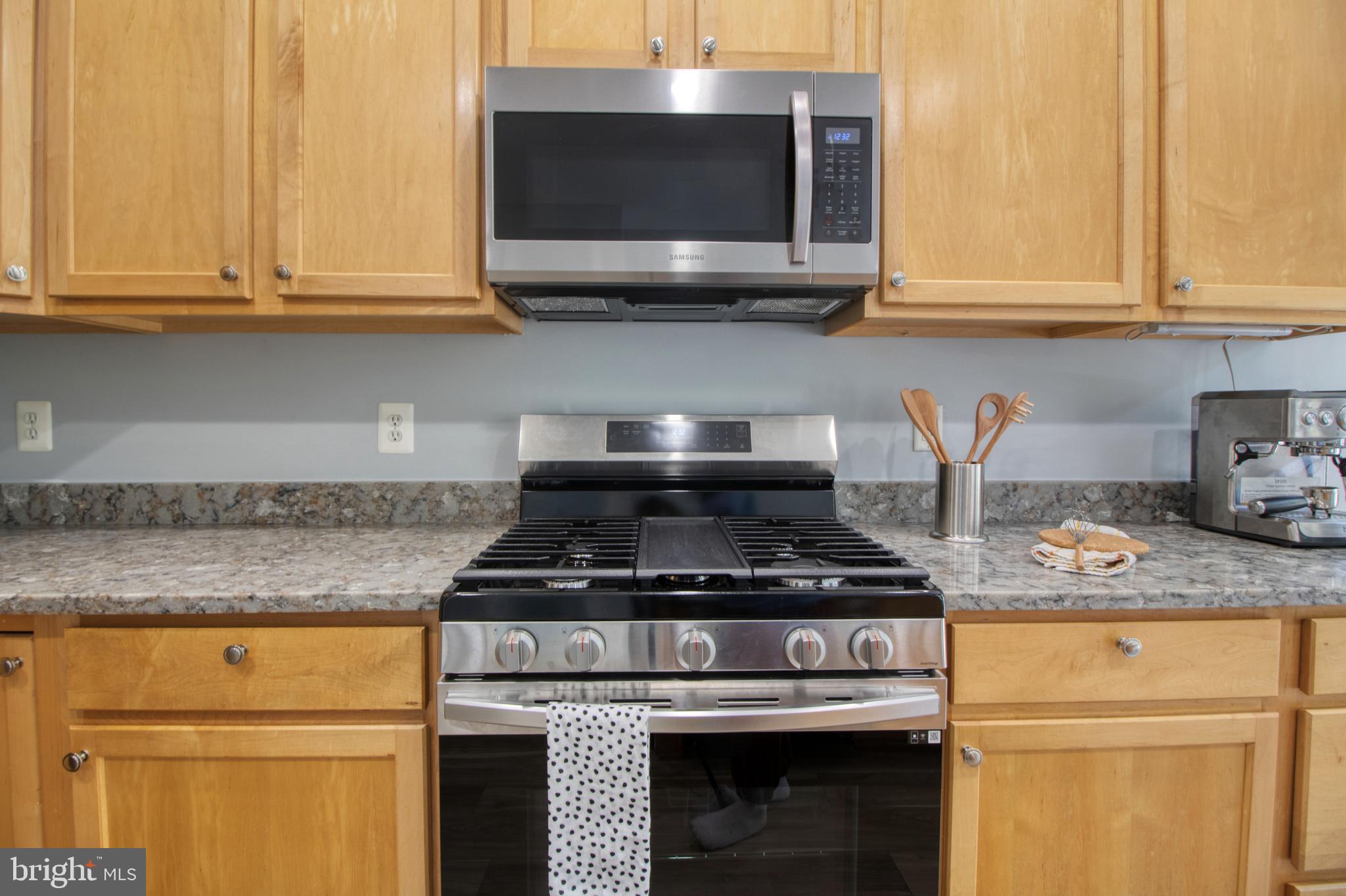 2100 Clark Place Silver Spring, MD 20910 - Photo 11 of 30 Gallery Image 11