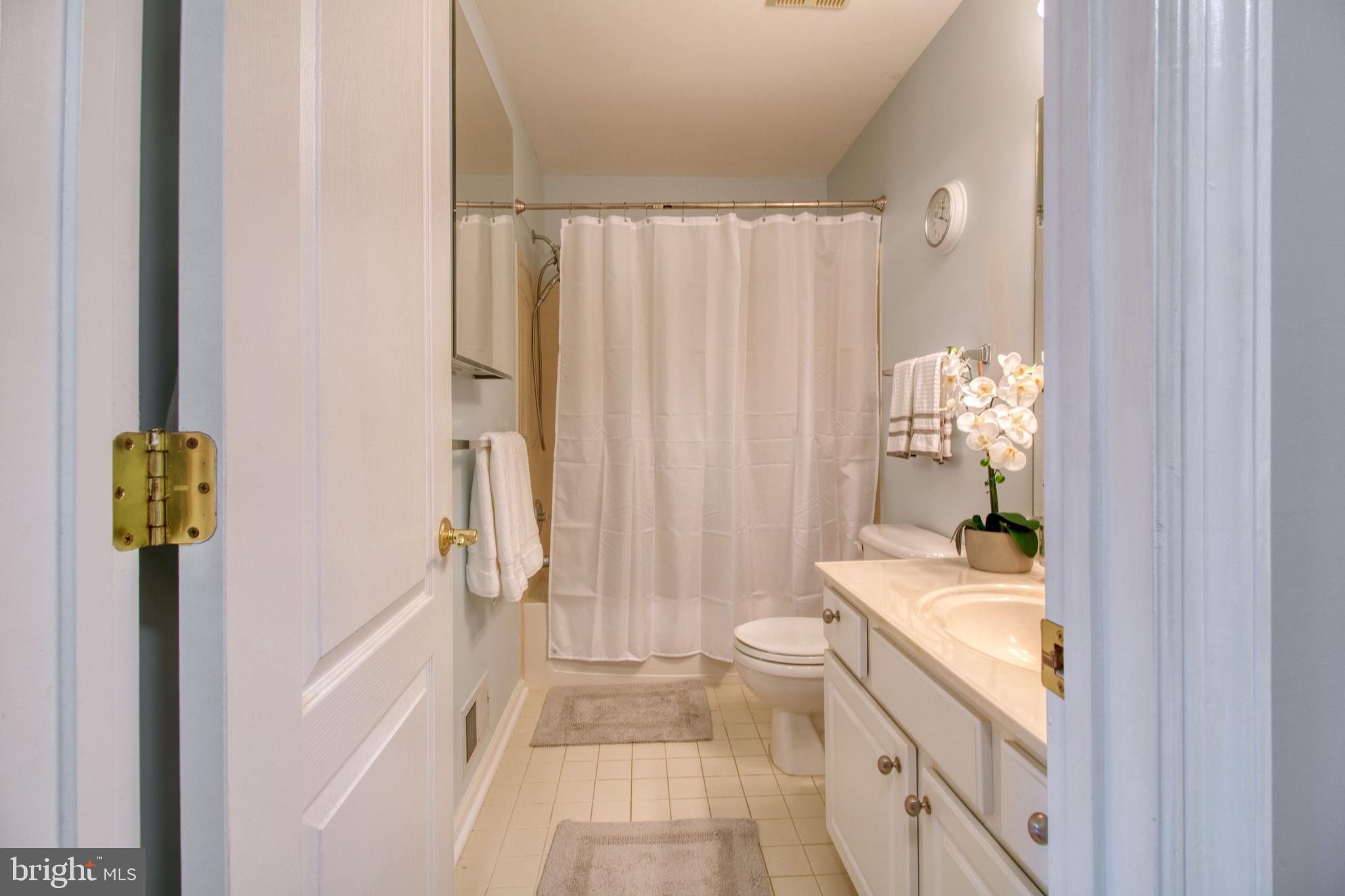 2100 Clark Place Silver Spring, MD 20910 - Photo 22 of 30 Gallery Image 22