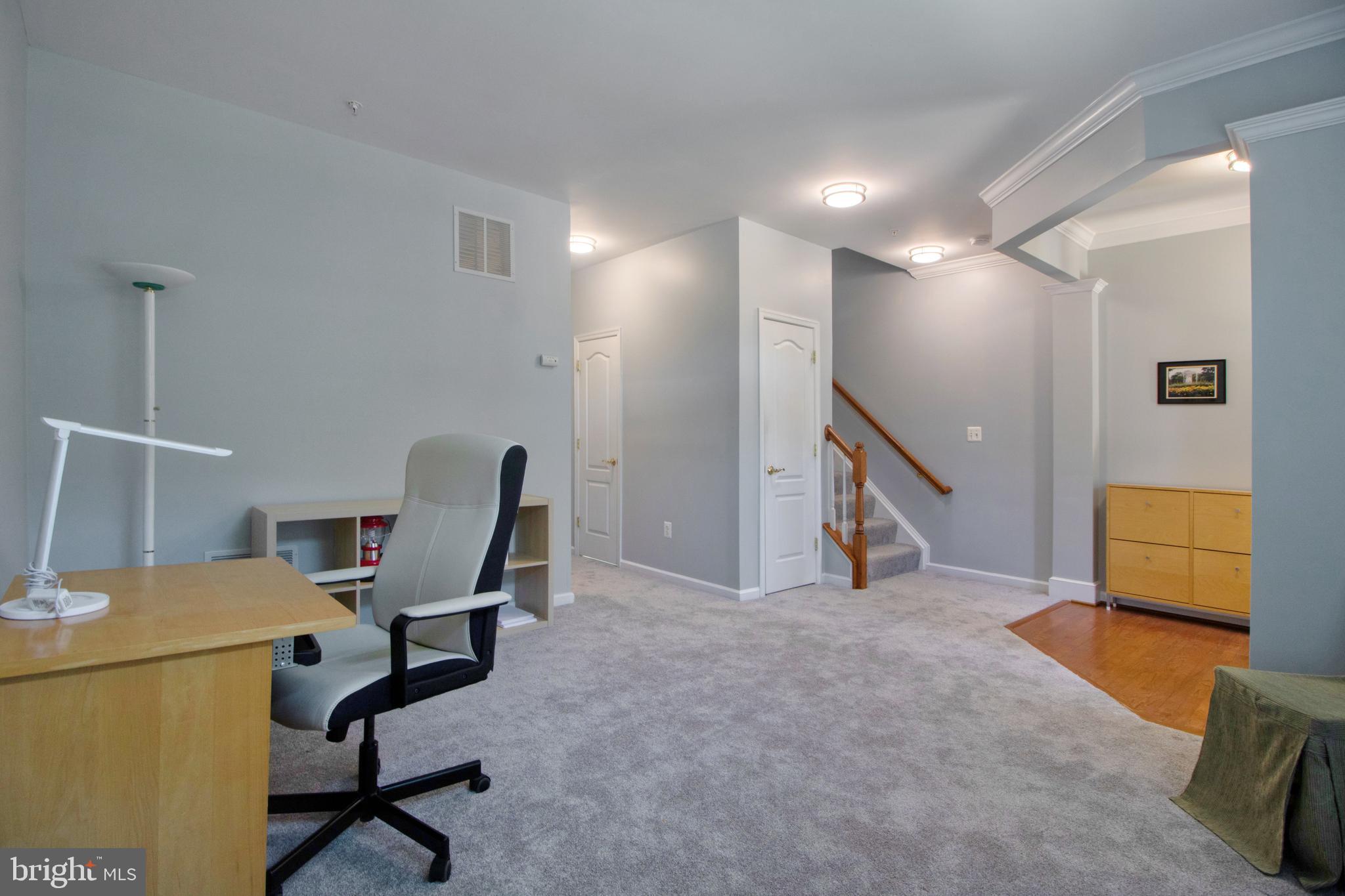 2100 Clark Place Silver Spring, MD 20910 - Photo 5 of 30 Gallery Image 5