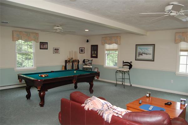 9 Bainbridge Road Bellingham, MA 02019 - Photo 15 of 28 Gallery Image 15