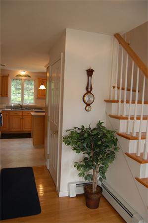 9 Bainbridge Road Bellingham, MA 02019 - Photo 17 of 28 Gallery Image 17