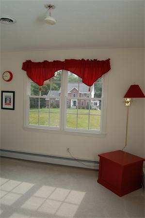 9 Bainbridge Road Bellingham, MA 02019 - Photo 18 of 28 Gallery Image 18