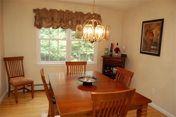 9 Bainbridge Road Bellingham, MA 02019 - Photo 5 of 28 Gallery Image 5