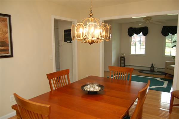 9 Bainbridge Road Bellingham, MA 02019 - Photo 7 of 28 Gallery Image 7
